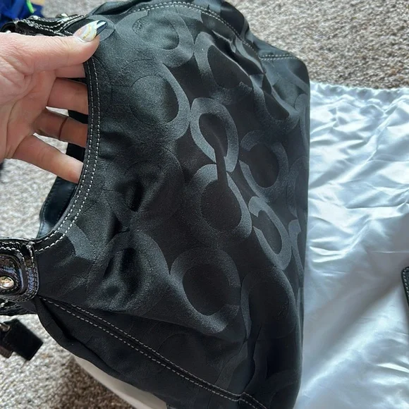 COACH SIGNATURE COLLECTION!!!! Purse and WALLET DUO! - Picture 6 of 17